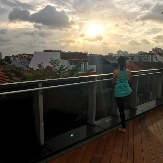 rooftop-yoga-singapore_15-feb_4